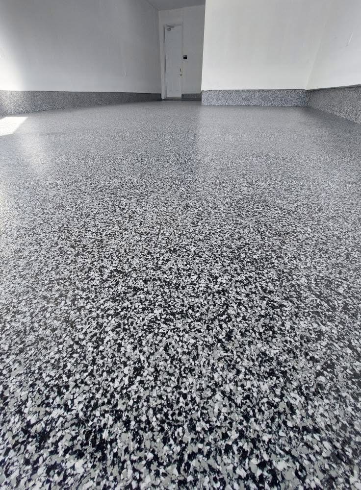 Garage epoxy flake floor